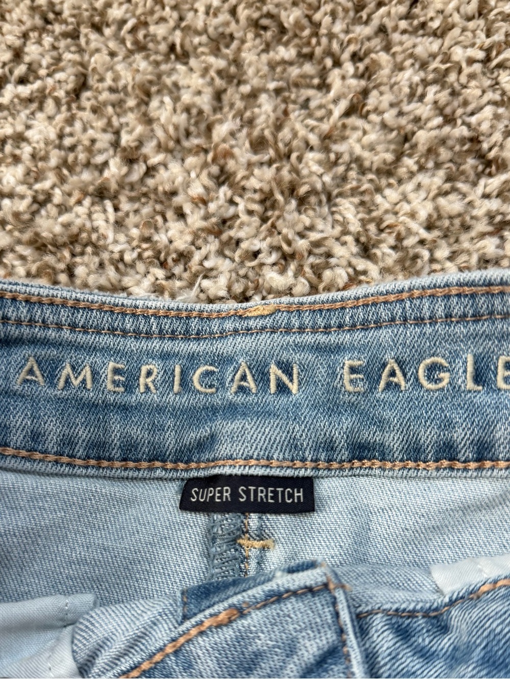 American Eagle Outfitters Light Wash Denim Jean Skirt Size 00 - Picture 4 of 6